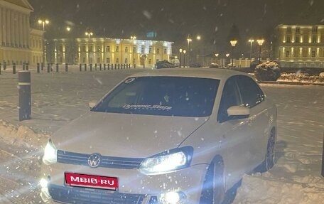 Volkswagen Polo VI (EU Market), 2013 год, 400 000 рублей, 2 фотография