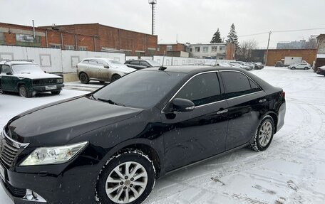 Toyota Camry, 2011 год, 1 690 000 рублей, 2 фотография