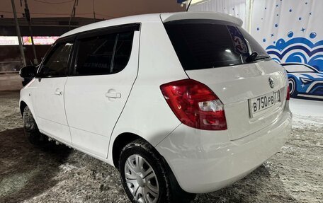 Skoda Fabia II, 2011 год, 699 000 рублей, 2 фотография