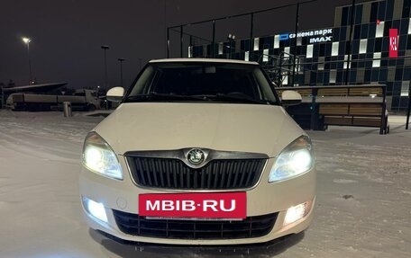 Skoda Fabia II, 2011 год, 699 000 рублей, 4 фотография