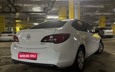 Opel Astra J, 2014 год, 1 070 000 рублей, 5 фотография