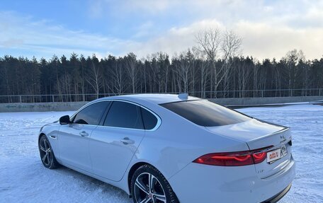 Jaguar XF II, 2016 год, 2 390 000 рублей, 3 фотография