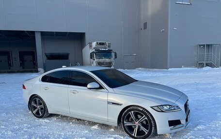 Jaguar XF II, 2016 год, 2 390 000 рублей, 6 фотография