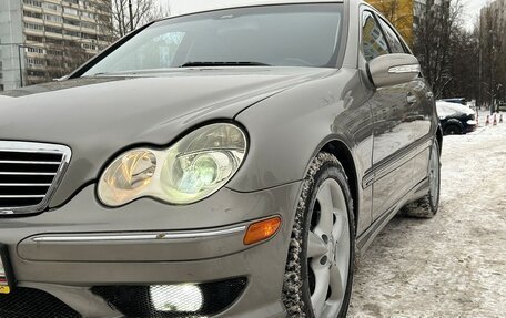 Mercedes-Benz C-Класс, 2005 год, 685 000 рублей, 8 фотография