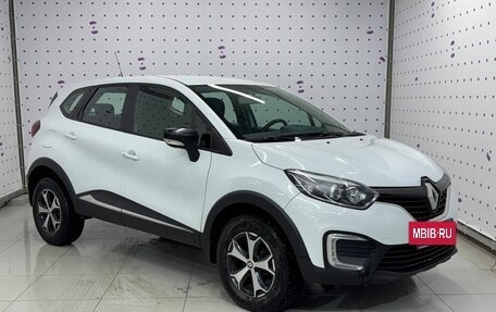 Renault Kaptur I рестайлинг, 2019 год, 1 345 000 рублей, 3 фотография