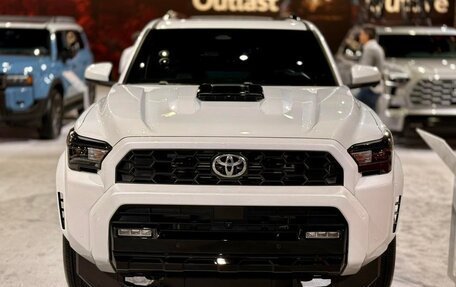 Toyota 4Runner, 2024 год, 10 333 000 рублей, 10 фотография