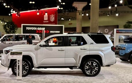 Toyota 4Runner, 2024 год, 10 333 000 рублей, 26 фотография