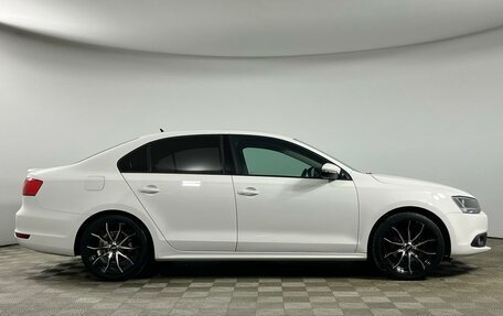 Volkswagen Jetta VI, 2013 год, 1 299 000 рублей, 4 фотография