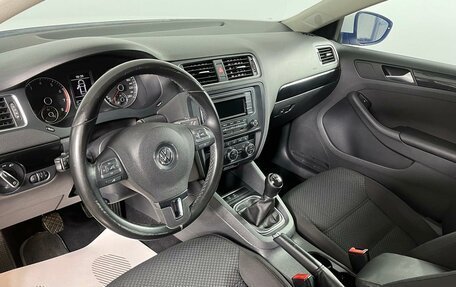 Volkswagen Jetta VI, 2013 год, 1 299 000 рублей, 11 фотография