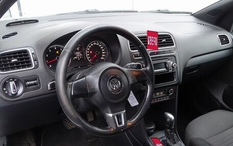 Volkswagen Polo VI (EU Market), 2012 год, 600 000 рублей, 4 фотография