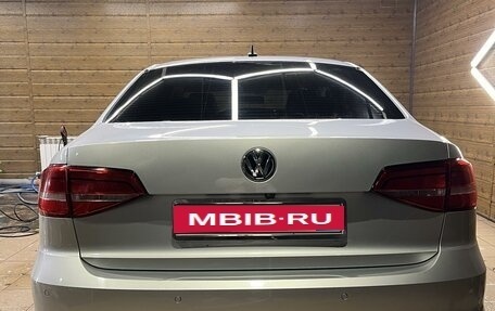 Volkswagen Jetta VI, 2015 год, 1 500 000 рублей, 6 фотография