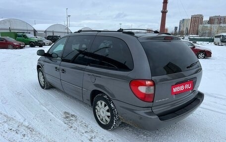 Chrysler Voyager IV, 2004 год, 800 000 рублей, 7 фотография