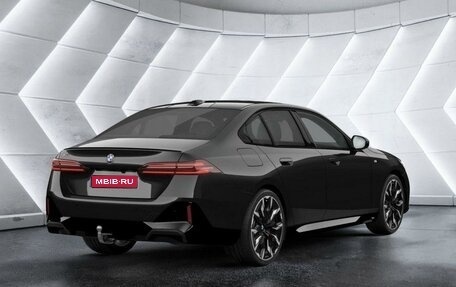 BMW 5 серия, 2024 год, 15 700 000 рублей, 2 фотография