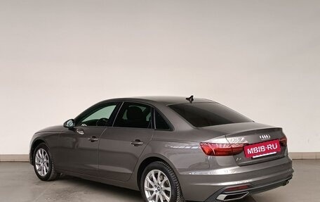 Audi A4, 2021 год, 3 700 000 рублей, 7 фотография