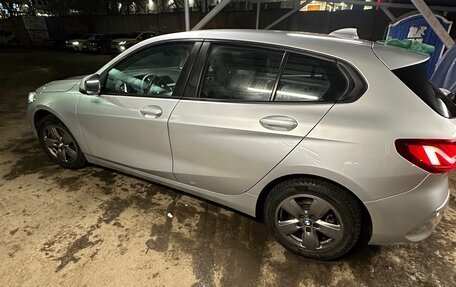 BMW 1 серия, 2019 год, 2 300 000 рублей, 5 фотография