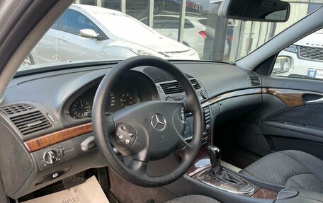 Mercedes-Benz E-Класс, 2002 год, 860 000 рублей, 8 фотография