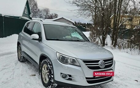 Volkswagen Tiguan I, 2009 год, 950 000 рублей, 3 фотография