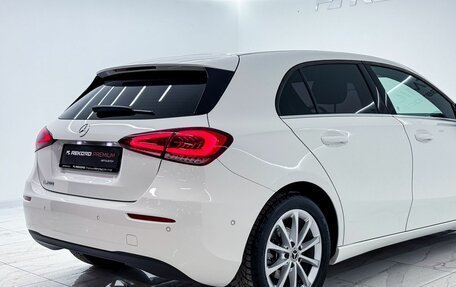 Mercedes-Benz A-Класс, 2018 год, 3 050 000 рублей, 11 фотография