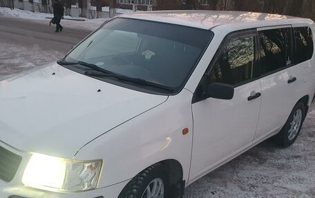 Toyota Succeed I рестайлинг, 2002 год, 650 000 рублей, 2 фотография