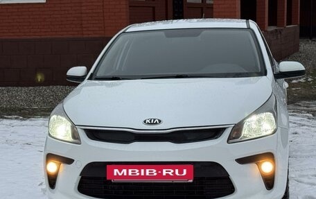 KIA Rio IV, 2018 год, 1 277 000 рублей, 2 фотография