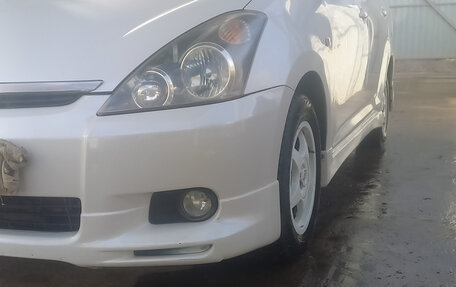 Toyota Wish II, 2003 год, 720 000 рублей, 3 фотография