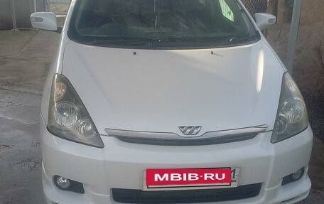 Toyota Wish II, 2003 год, 720 000 рублей, 8 фотография