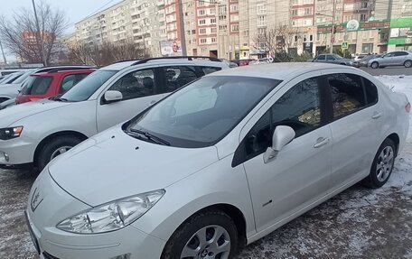 Peugeot 408 I рестайлинг, 2015 год, 815 000 рублей, 2 фотография