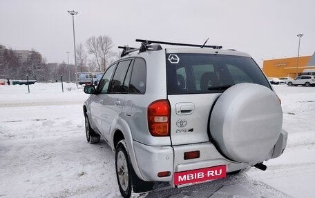 Toyota RAV4, 2004 год, 850 000 рублей, 3 фотография