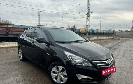 Hyundai Solaris II рестайлинг, 2016 год, 919 000 рублей, 7 фотография