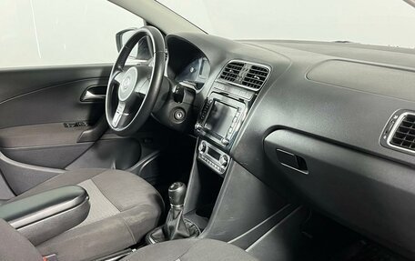 Volkswagen Polo VI (EU Market), 2014 год, 929 000 рублей, 13 фотография