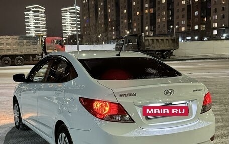 Hyundai Solaris II рестайлинг, 2013 год, 990 000 рублей, 7 фотография