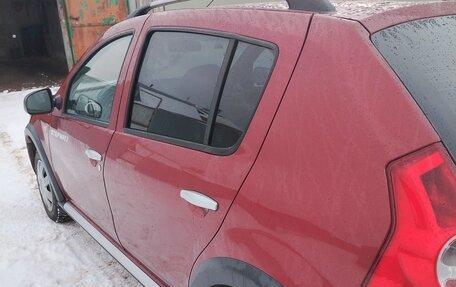 Renault Sandero I, 2011 год, 850 000 рублей, 2 фотография