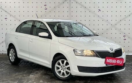 Skoda Rapid I, 2018 год, 1 375 000 рублей, 2 фотография