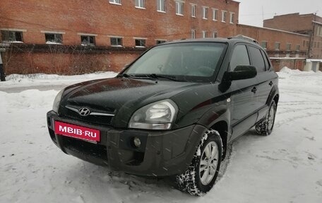 Hyundai Tucson III, 2008 год, 890 000 рублей, 3 фотография