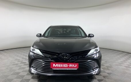 Toyota Camry, 2020 год, 3 840 000 рублей, 2 фотография