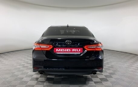 Toyota Camry, 2020 год, 3 840 000 рублей, 6 фотография