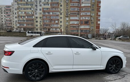 Audi A4, 2018 год, 2 760 000 рублей, 4 фотография