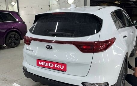 KIA Sportage IV рестайлинг, 2020 год, 3 350 000 рублей, 2 фотография