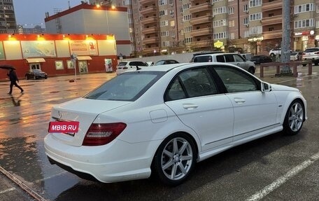 Mercedes-Benz C-Класс, 2011 год, 1 700 000 рублей, 5 фотография