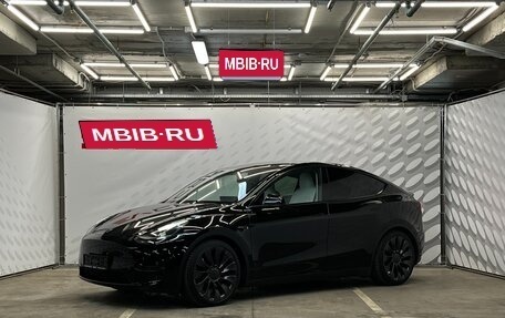 Tesla Model Y I, 2023 год, 6 500 000 рублей, 1 фотография