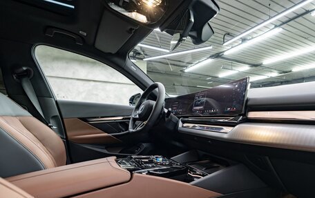 BMW 5 серия, 2024 год, 11 700 000 рублей, 17 фотография