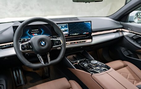 BMW 5 серия, 2024 год, 11 700 000 рублей, 15 фотография