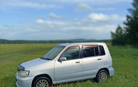 Nissan Cube II, 2001 год, 360 000 рублей, 3 фотография