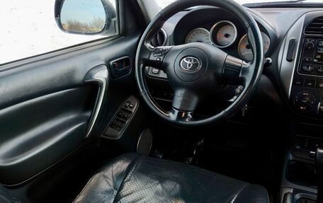 Toyota RAV4, 2005 год, 780 000 рублей, 14 фотография