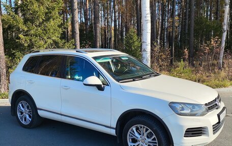 Volkswagen Touareg III, 2011 год, 2 550 000 рублей, 5 фотография