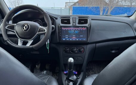 Renault Sandero II рестайлинг, 2019 год, 1 050 000 рублей, 13 фотография