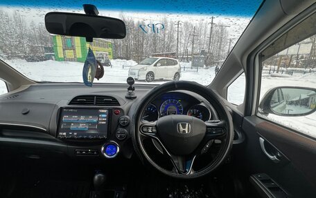 Honda Fit Shuttle I рестайлинг, 2012 год, 1 200 000 рублей, 28 фотография