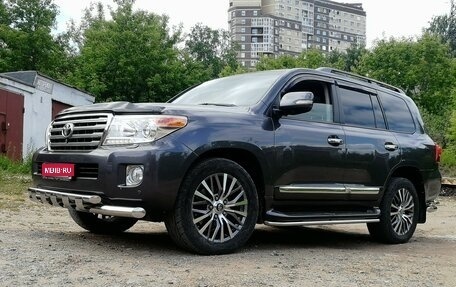 Toyota Land Cruiser 200, 2013 год, 4 100 000 рублей, 1 фотография