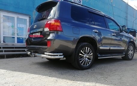 Toyota Land Cruiser 200, 2013 год, 4 100 000 рублей, 4 фотография