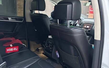 Volkswagen Touareg III, 2017 год, 4 550 000 рублей, 8 фотография